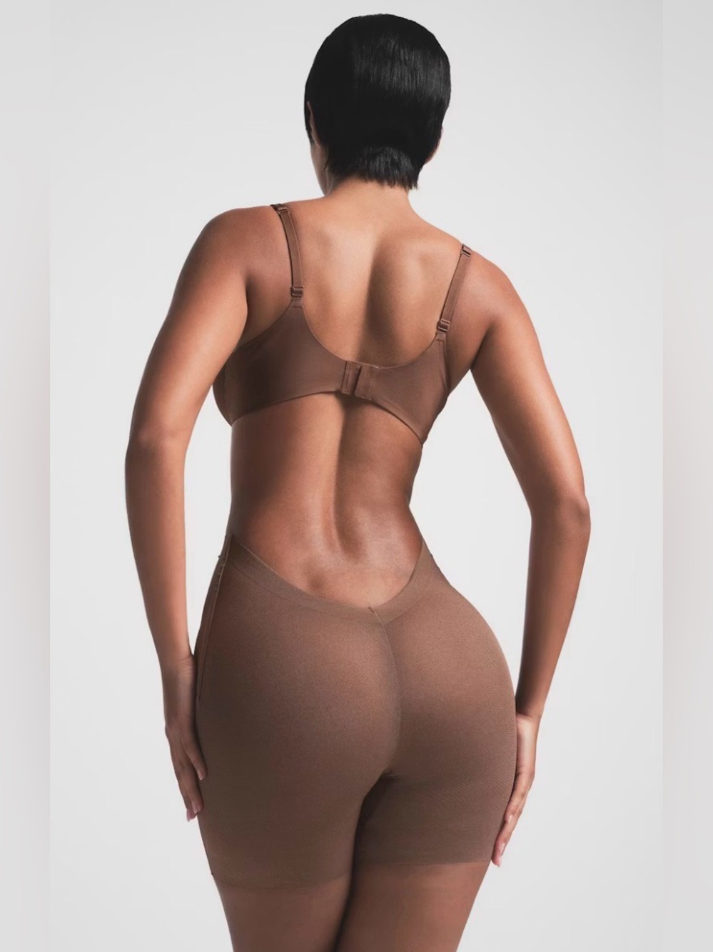 SKIMS Sheer Sculpt Low Back Sculpt Shapewear Shorts Cocoa XS NWT Backless